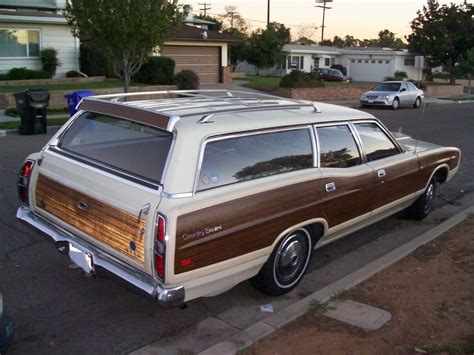 Pin by Darrell Williams on Vintage car pics | Station wagon, Squire, Ford