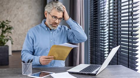 Raising Cane’s Franchise: Pros, Cons & Status in the U.S.