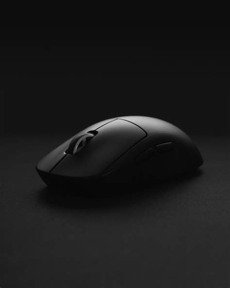 Iridescent Black Computer Mouse 的图像结果