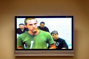 Jeff Julian, suspect in girlfriend's death, arraigned on open charge of ...