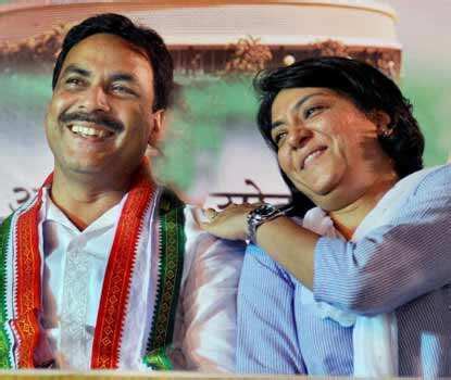 Priya Dutt campaigns for Congress | Page 1051 | The Times of India