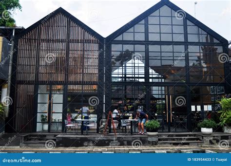 Cafe Exterior Design