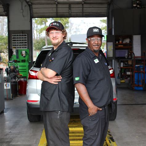 Benny's Car Wash & Oil Change (@bennyscarwash) • Instagram photos and ...
