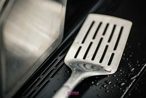 Different Types Of Spatulas and Their Uses – Savoring The Good®