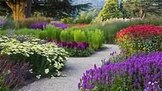 Flowers Garden Wallpapers by Flower Garden Wallpaper Free Http Refreshrose Flowers Garden Wallpapers