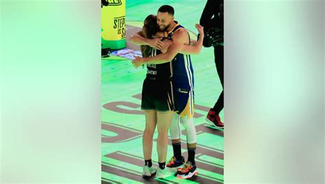 Stephen Curry tops Sabrina Ionescu in 3-point shootout at All-Star ...