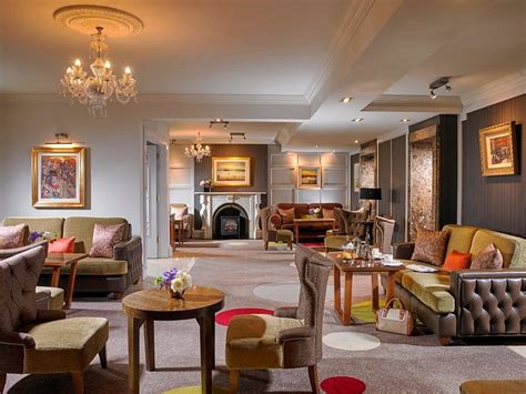 Castlecourt Hotel Parking: Pictures & Reviews - Tripadvisor