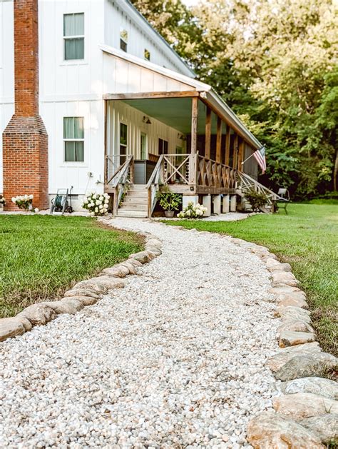DIY Cottage Garden Pathway: Pea Gravel Path with Natural Stone Edging ...