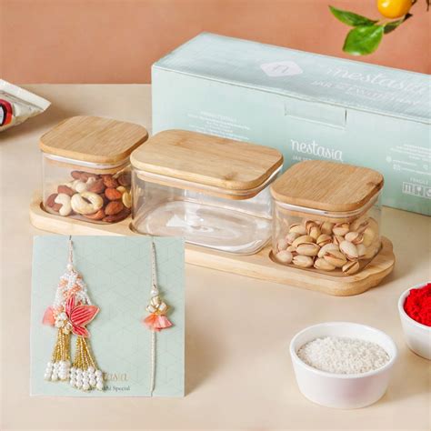 Radiant Rakhi Lumba Gift Hamper Online - Premium Gift Hamper | Nestasia