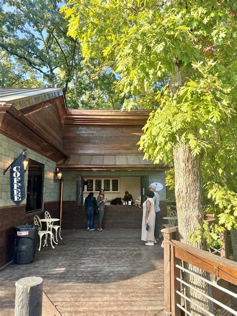 Tip-Z Coffee Cove - Zinc House Winery & Brewery