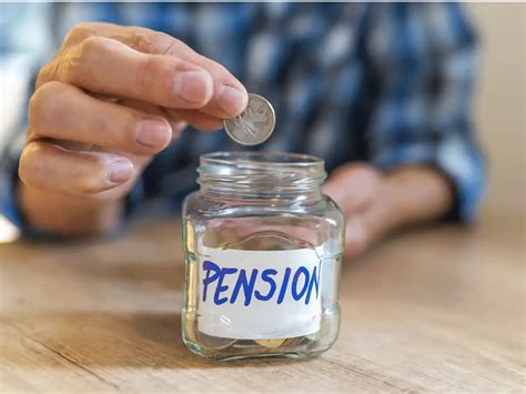 Central govt employee's family member can get family pension even if ...