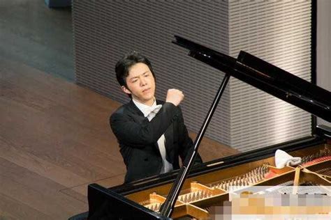 如果郎朗和李云迪同弹一首钢琴曲，会有很大的不同么？会有人能够分辨得出来他们之间的区别么？