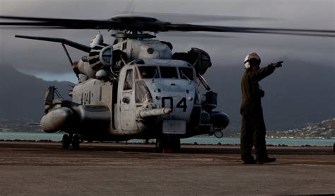 UPDATED: 2 Marine CH-53s Crashed in Hawaii, Coast Guard Conducting ...