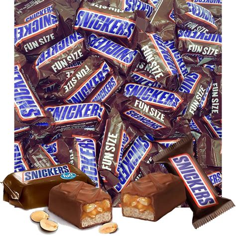 Buy Snickers Fun Sizes Chocolate Caramel Candy Bars - 50 Individually ...