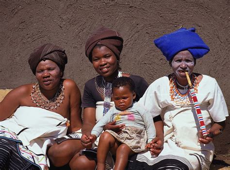 How Do Xhosa Children Learn Things This Way: Cultural Immersion Methods