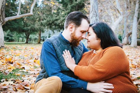 Image result for Plus Size Bride Poses