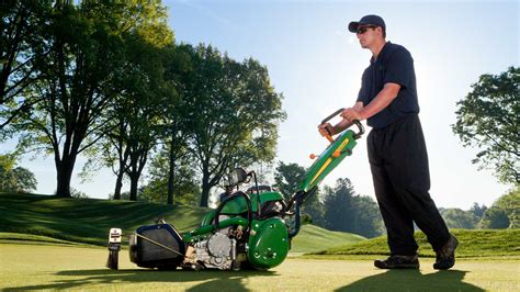 John Deere Golf Course Mowers | Golf Course Equipment | AFGRI