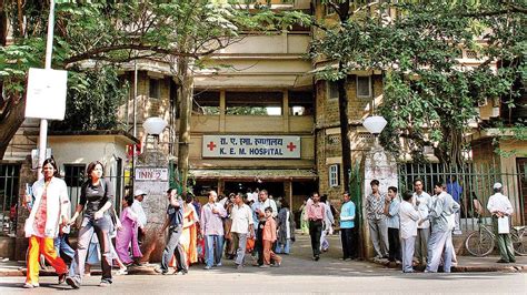 Mumbai: KEM hospital plans to add 15 more ICU beds