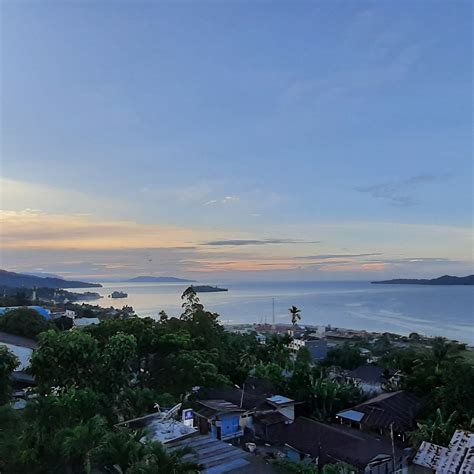 HOTEL GRAND PAPUA FAKFAK (Fak Fak) - Hotel Reviews, Photos, Rate ...