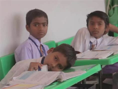 Were You A Backbencher At School? Here's A Throwback To What It Felt ...