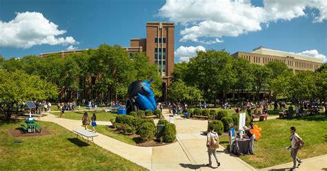 DePaul University, Chicago Scholarships