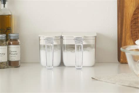 iF Design - Salt Sugar Container - GOOD LOCK CONTAINER