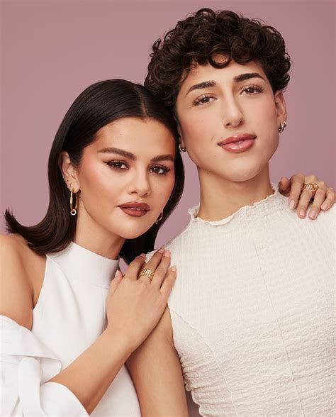 Daus Mendoza | DAUS x @contourgoddessofficial It’s official—Hourglass ...