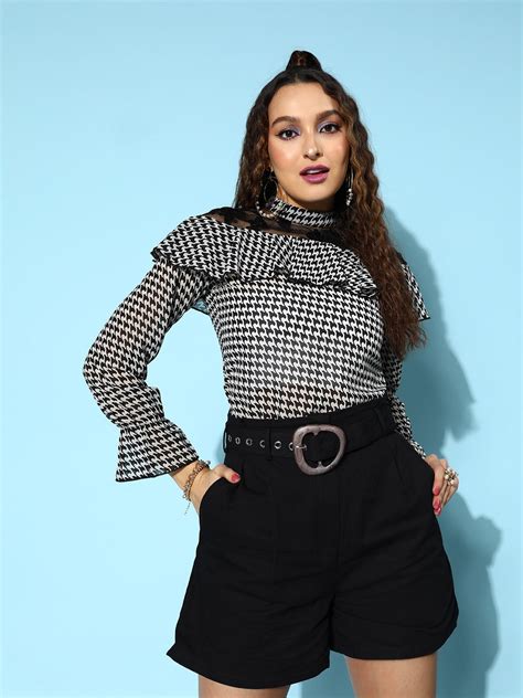 Women White & Black Abstract Printed High Neck Lace Back Georgette ...