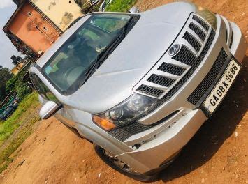 Car Rental in Goa - XUV500