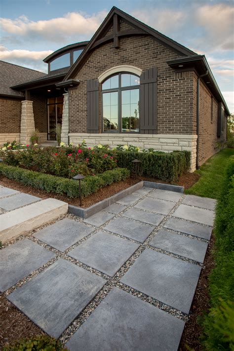 24" Dimensional Paver, Blue - Georgia Landscape Supply