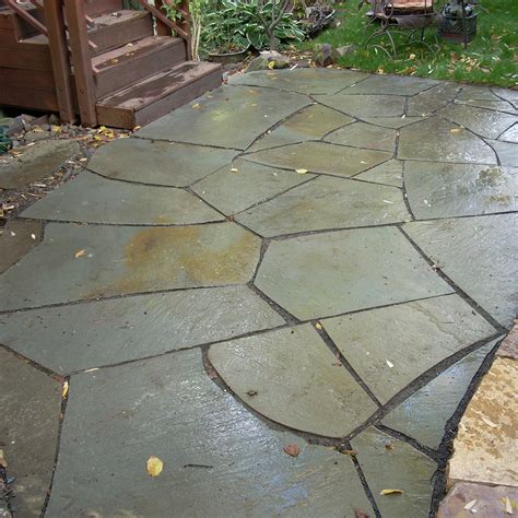 Variegated 1″- 2″ Flagstone - Portland Rock - Portland OR