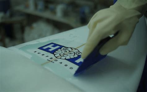 Hiucif Rahim, shaper - hr surfboards