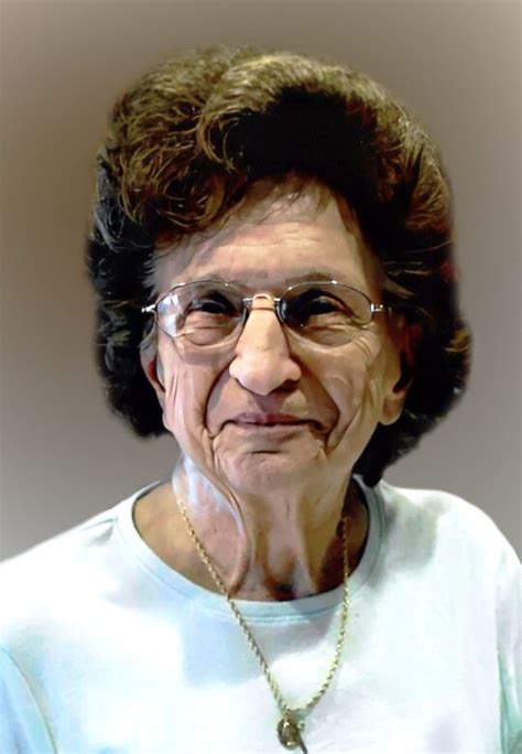 Obituary of Nevis Lena Scodellaro | Molnar Funeral Homes | Southgat...