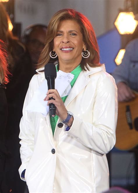 SAVANNAH GUTHRIE and HODA KTOBPerforms on Citi Concert Series on Today ...