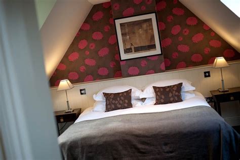 THE SLAUGHTERS COUNTRY INN (Lower Slaughter) - Hotel Reviews, Photos ...