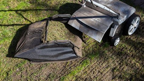 Why Spring Is the Best Time to Aerate and Fertilize Your Lawn in San Antonio - Lawn DR Landscaping
