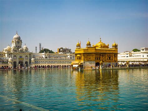 Golden Temple Tours, Travels and Tourism in Amritsar India