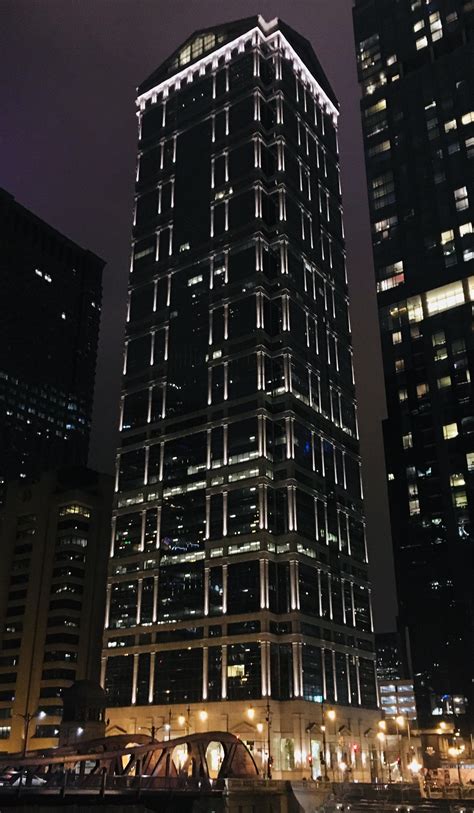 Exterior Light Replacement at 77 W. Wacker