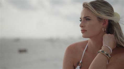 Watch Siesta Key Season 4 Episode 20: Stop Videotaping - Paramount+