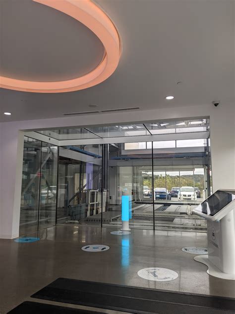 CARVANA PITTSBURGH - Bridgeville PA - Hours, Directions, Reviews - Loc8NearMe