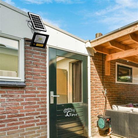 Buy Solar Flood Lights | Powerful & Energy Outdoor Light