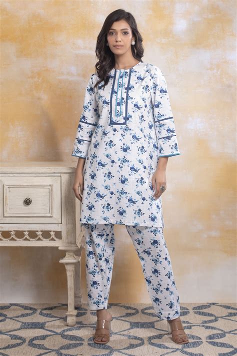 LUCIA FLORAL CO-ORD SET – être