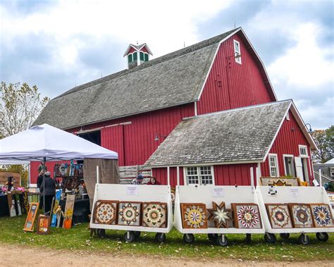 Big Red Barn Folk Arts and Crafters Fair in Maplewood - Thrifty Minnesota