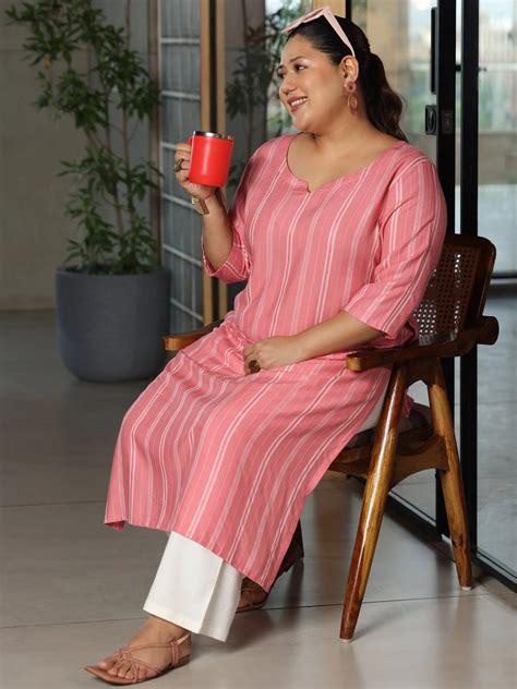 Buy Trendy Plus Size Kurtis for women Online| Libas