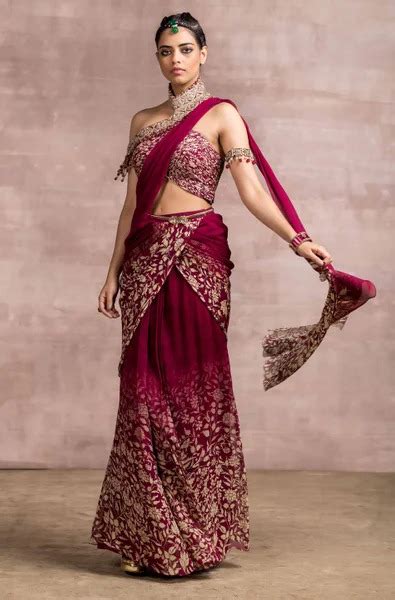 Samantha Akkineni’s red Krésha Bajaj sari is the best alternative to ...