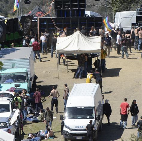 Giro di vite sui rave party La Maremma è off limits per ventisette giovani