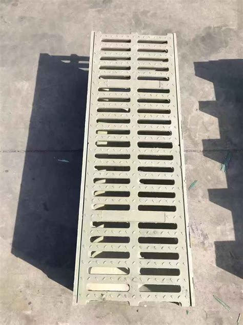 钢格板 平台踏步板排水沟盖板重型插接马道踏步格栅板镀锌