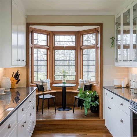 12 Bay Window Kitchen Nook Ideas That Will Steal Your Heart | Kitchen ...