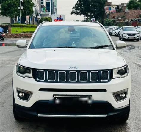 Second Hand Jeep Compass Cars, 586 Used Compass Cars for Sale | Droom