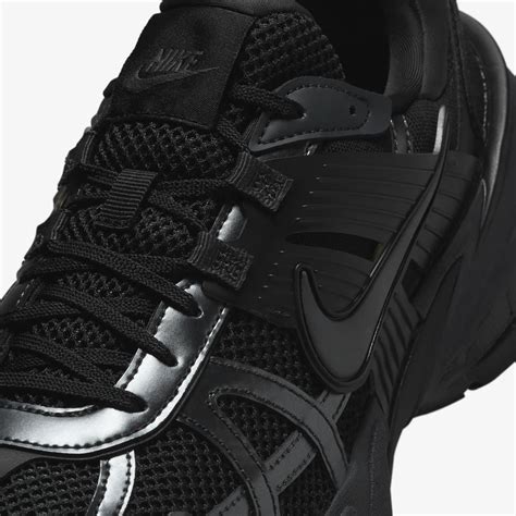 Nike | V2K RUN { BLACK/DK SMOKE GREY-ANTHRACITE – Superkicks